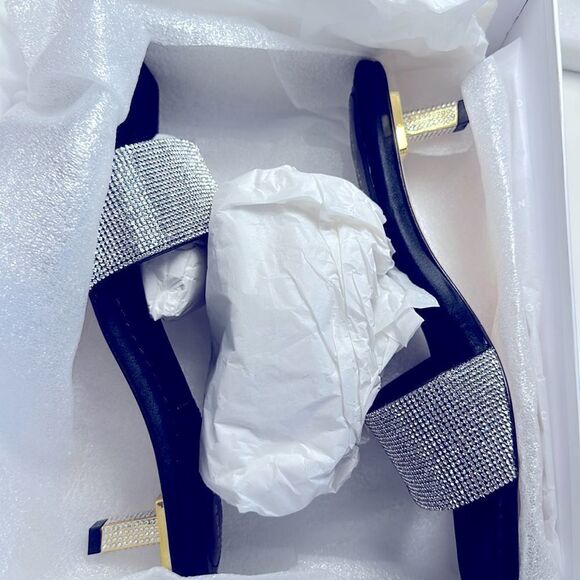 Good American Kickstand Slide Mules - Picture 5 of 10